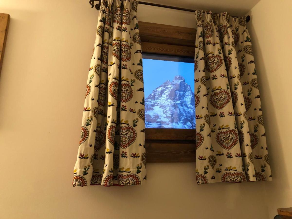 Il Gioiello Di Cervinia Apartment เบรยล์-แชร์วิเนีย ภายนอก รูปภาพ