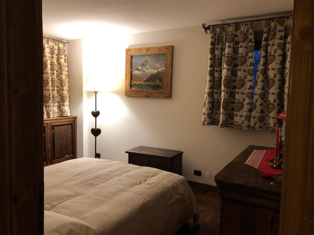 Il Gioiello Di Cervinia Apartment เบรยล์-แชร์วิเนีย ภายนอก รูปภาพ